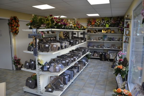 DSC0170 Photo de l'agence Pompes Funèbres Sahut - Manzat