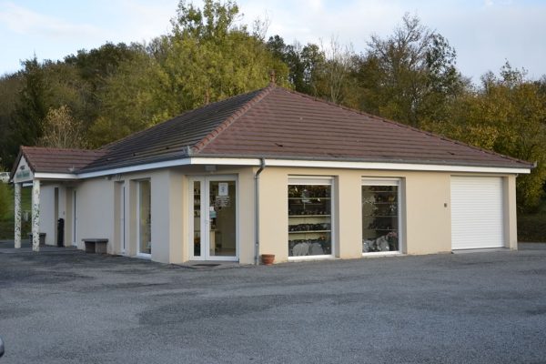 DSC0174 Photo de l'agence Pompes Funèbres Sahut - Manzat